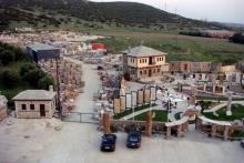 Εκθεσιακοί χώροι Batzolis Θυρεός Stone